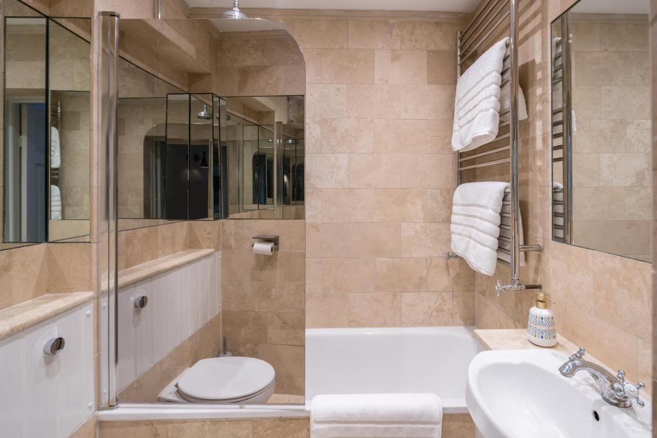 شقة Cozy Flat With Patio In The Heart Of Pimlico لندن المظهر الخارجي الصورة