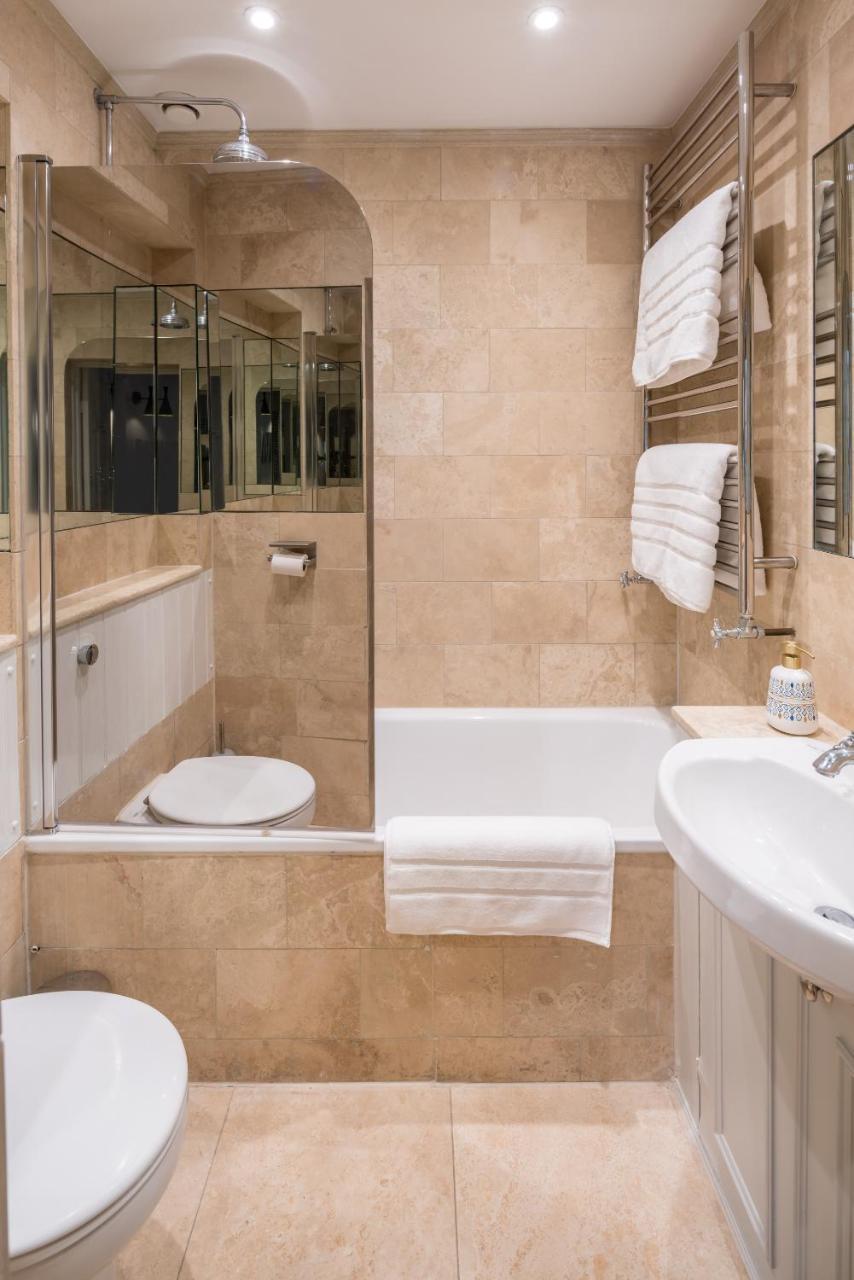 شقة Cozy Flat With Patio In The Heart Of Pimlico لندن المظهر الخارجي الصورة